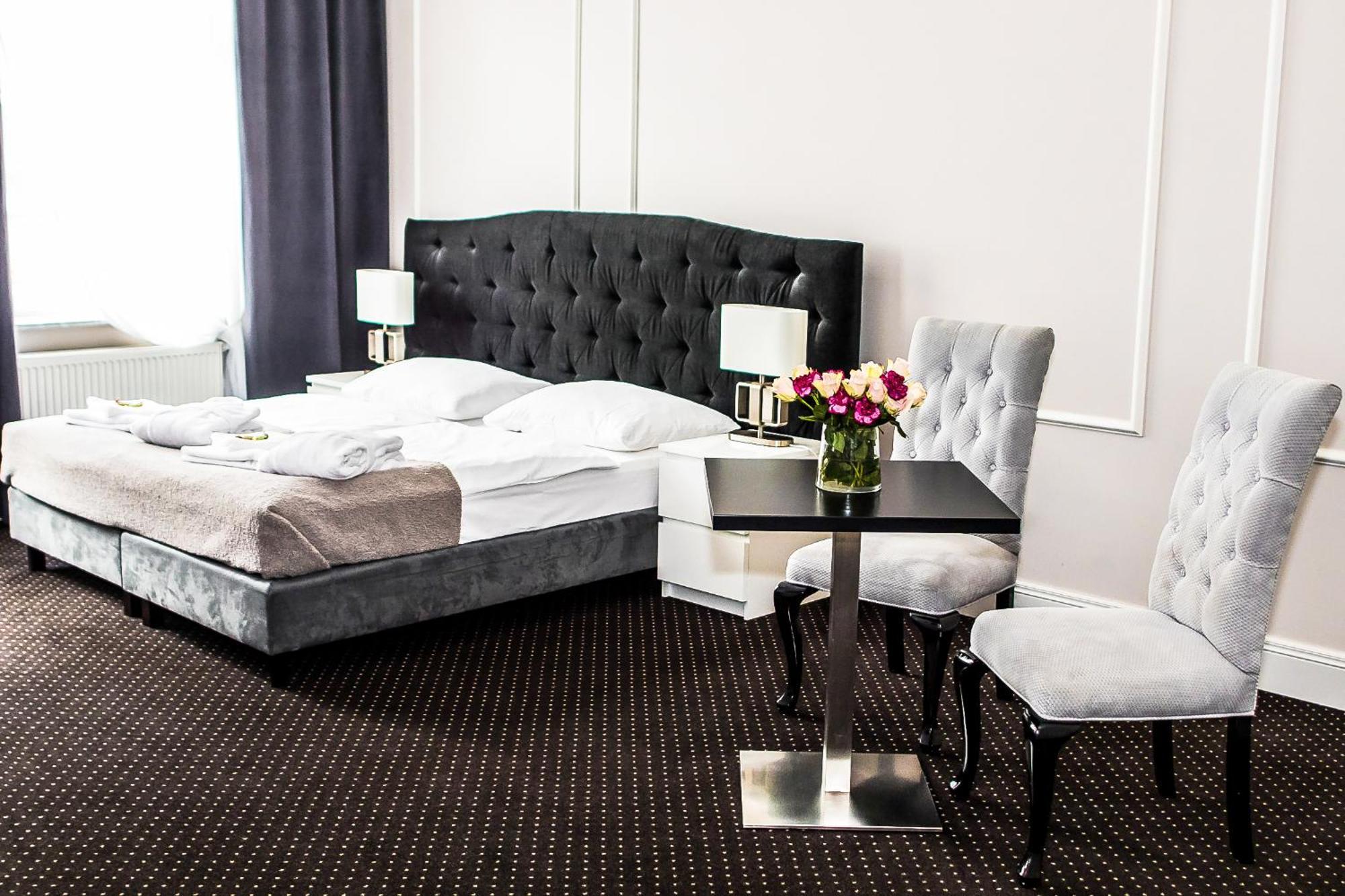 Aparthotel Platinum Apartamenty Inowrocław Exteriör bild