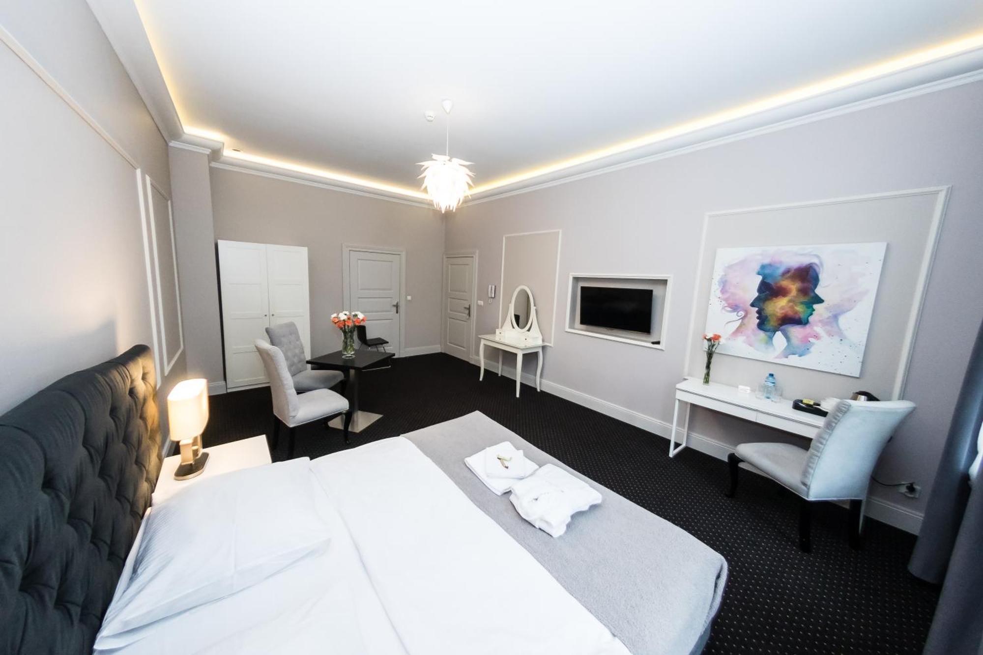 Aparthotel Platinum Apartamenty Inowrocław Exteriör bild
